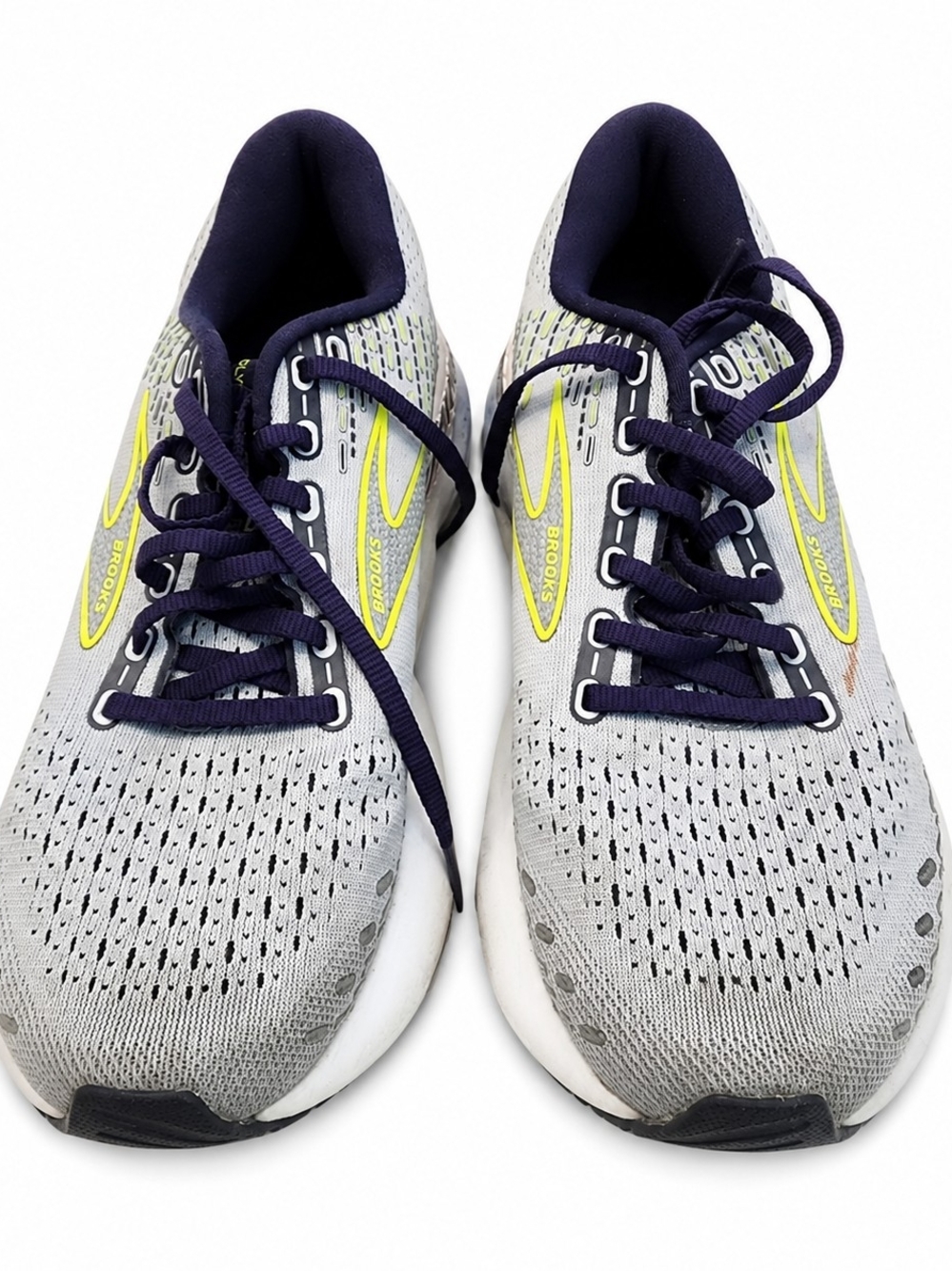 Brooks Women's Gray Running Shoes with Navy and Yellow Accents Brooks 8